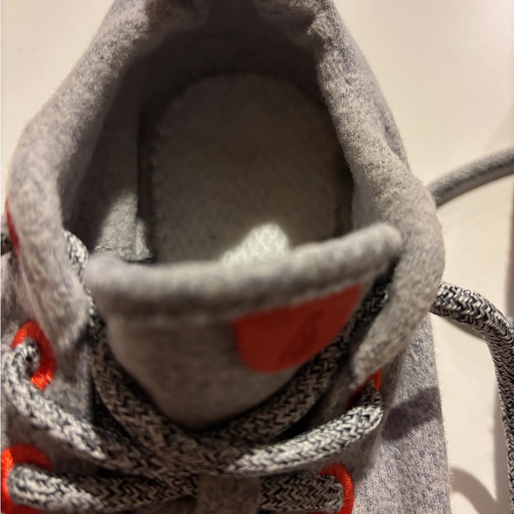 Allbirds Sneakers in Gray with Red - Picture 3 of 8